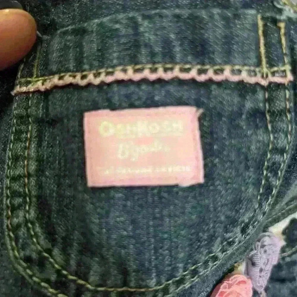 Vintage OshKosh B’Gosh Girls Denim Vestback Overalls Size 18 Months Embroidered - Picture 6 of 6
